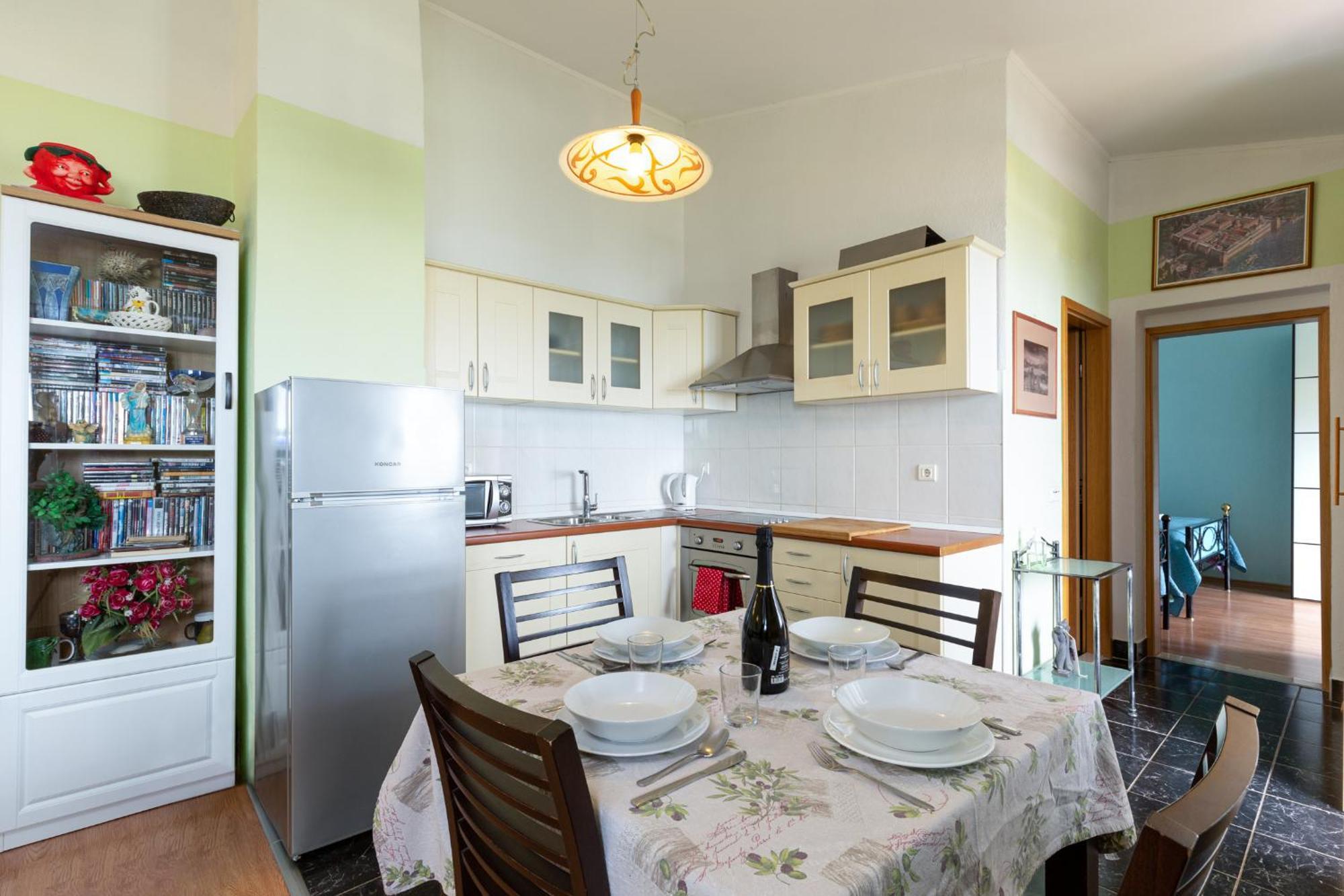 Apartments And Rooms Vila Irma Opatija Room photo